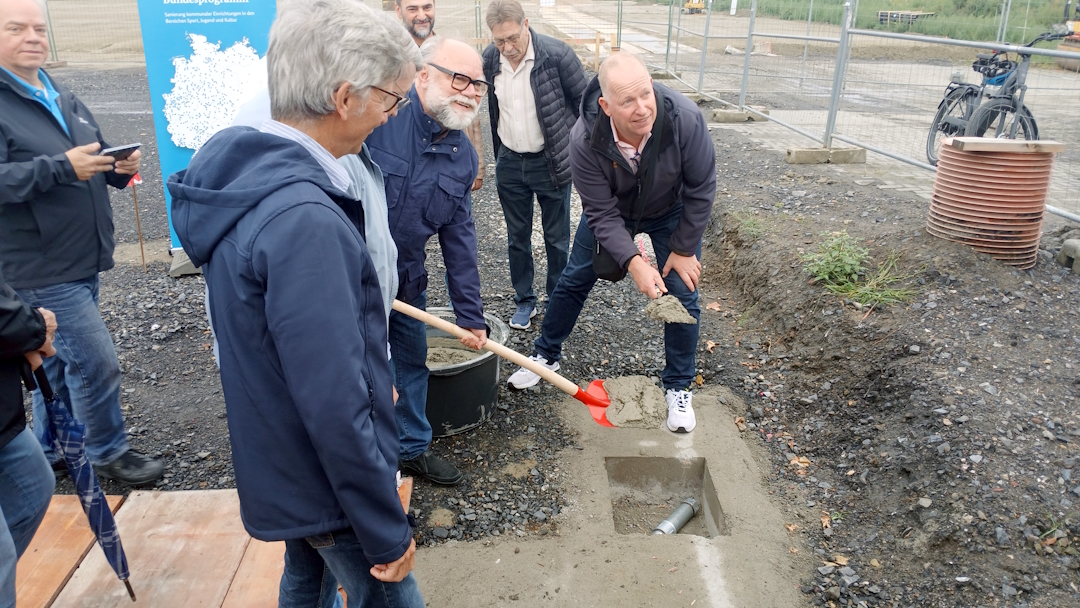 Kapsel wird eingegossen